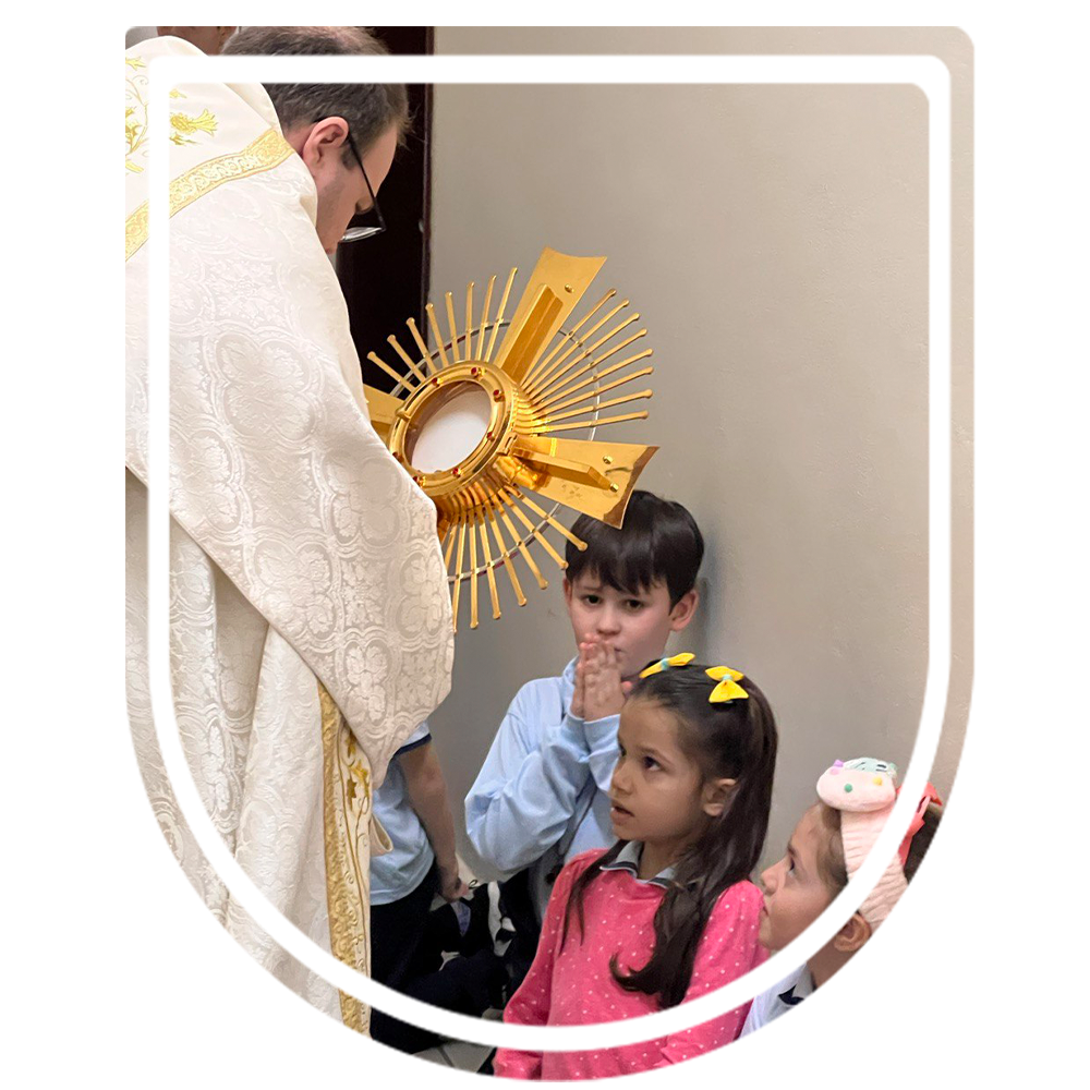 Caminho para um Colégio Católico
