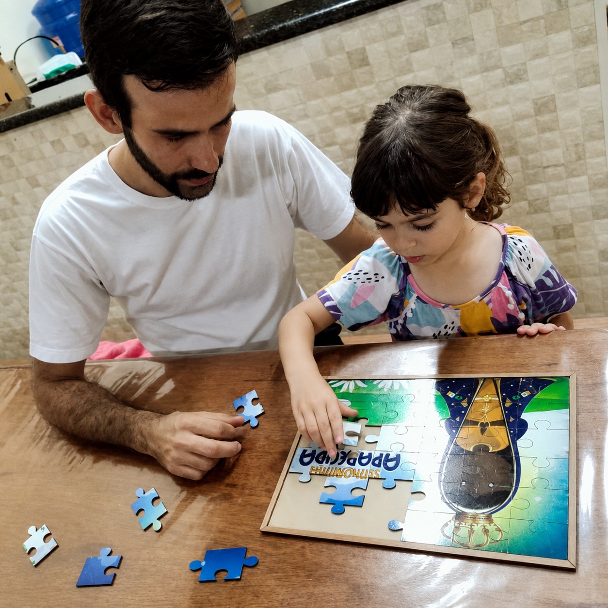 Prof. Marcos Vinícius com a filha